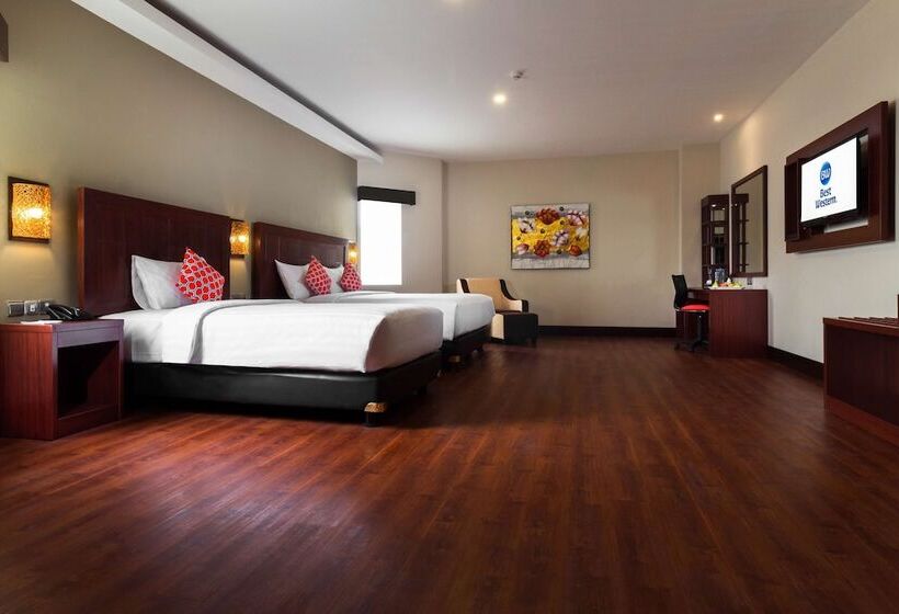 ホテル Best Western Senayan