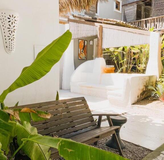 Отель Zebra Boutique