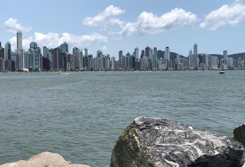 هتل Brasil Express