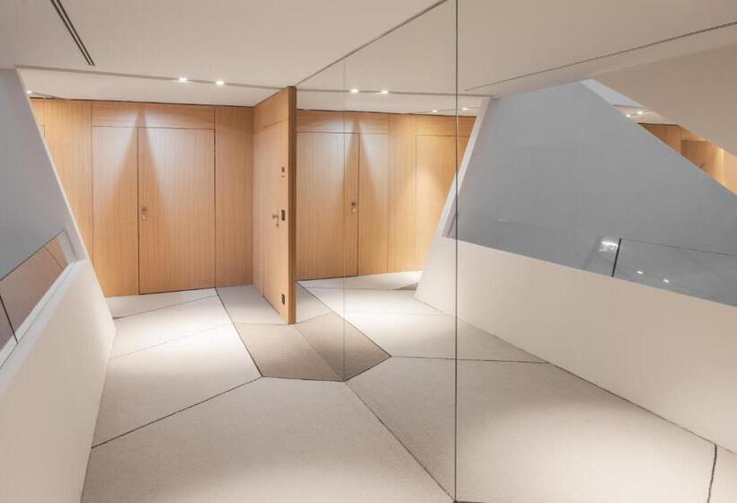 هتل Briig Boutique