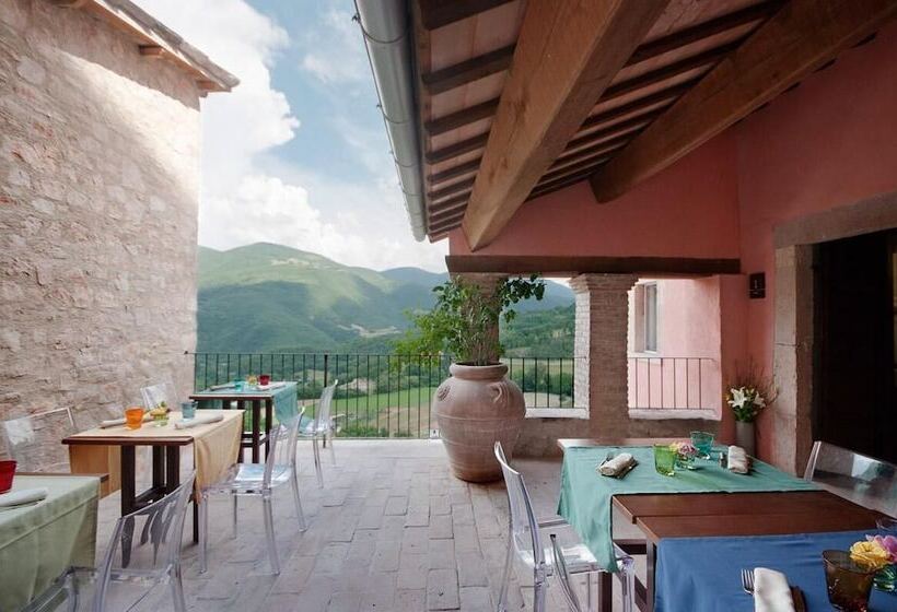 호텔 Castello Di Postignano Relais