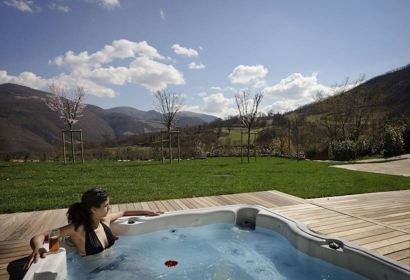 호텔 Castello Di Postignano Relais