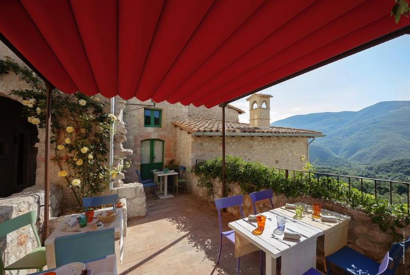 בית מלון כפרי Castello Di Postignano Relais