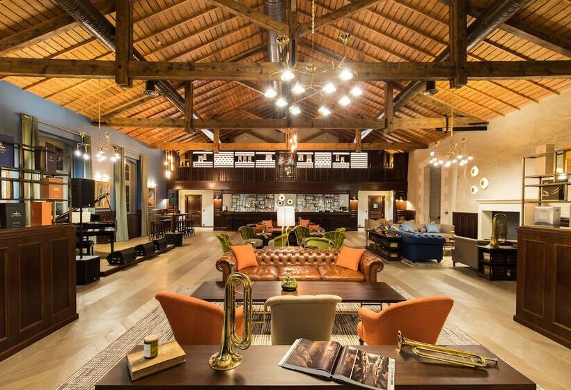 ホテル Chais Monnet & Spa