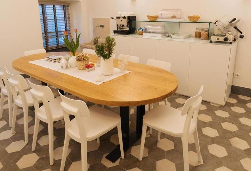 فندق Colonna 24 Luxury Room In Portovenere Near 5 Terre