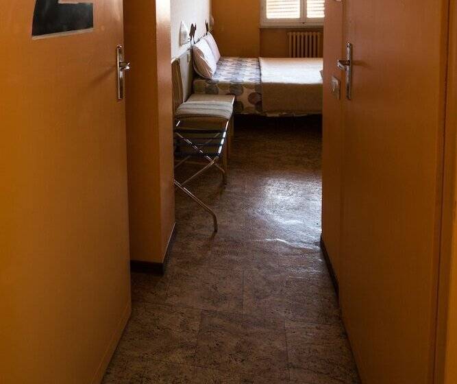 ホテル Colors Hostel