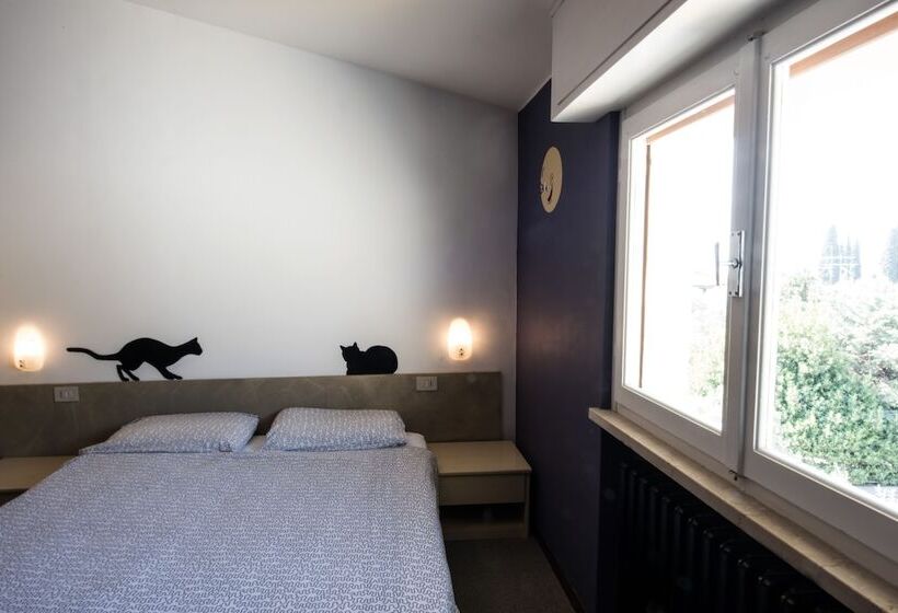 ホテル Colors Hostel