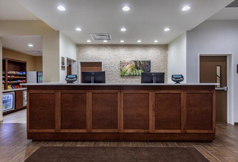 Отель Comfort Suites