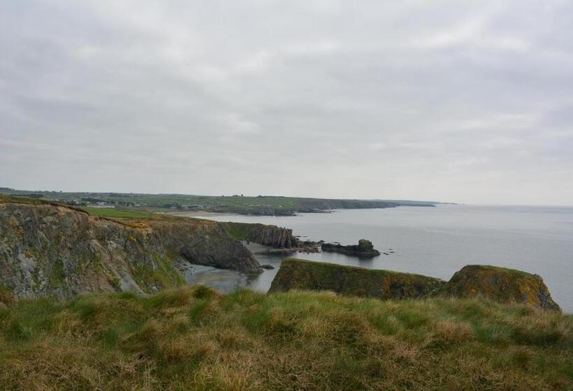 호텔 Copper Coast B&b