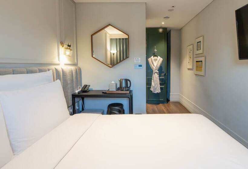 Отель Crescendo Seoul