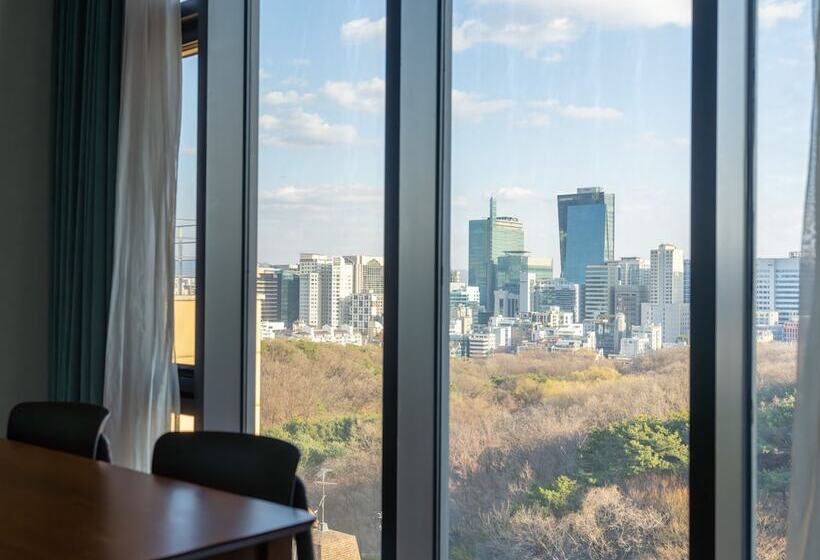 Отель Crescendo Seoul