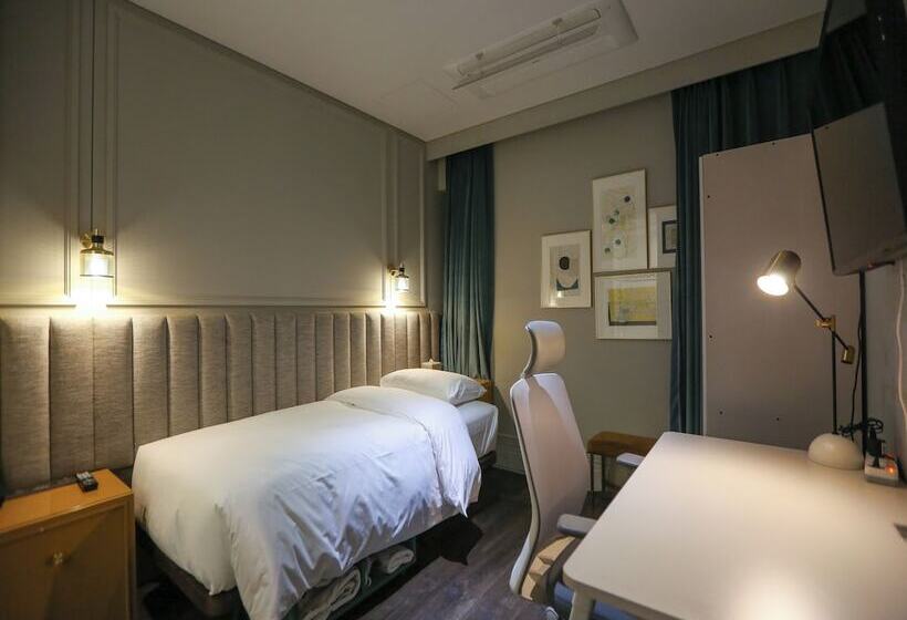 Отель Crescendo Seoul