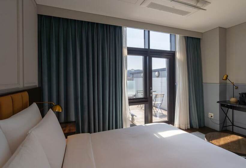 Отель Crescendo Seoul