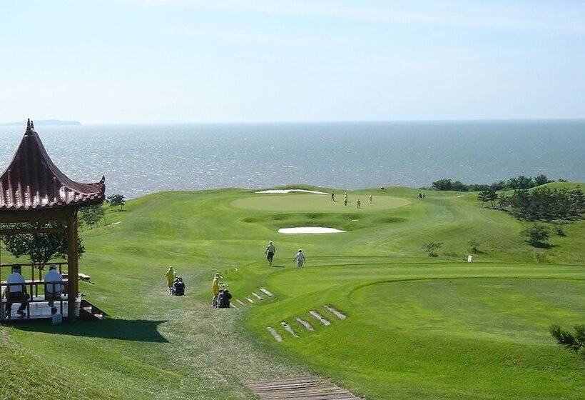 בית מלון כפרי Crowne Plaza Dalian Sports Center, An Ihg