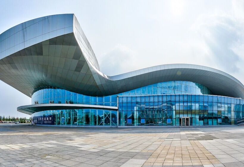 בית מלון כפרי Crowne Plaza Dalian Sports Center, An Ihg
