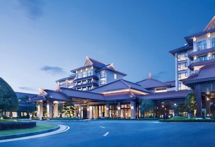 Отель Crowne Plaza   Kunming Ancient Dian Town, An Ihg