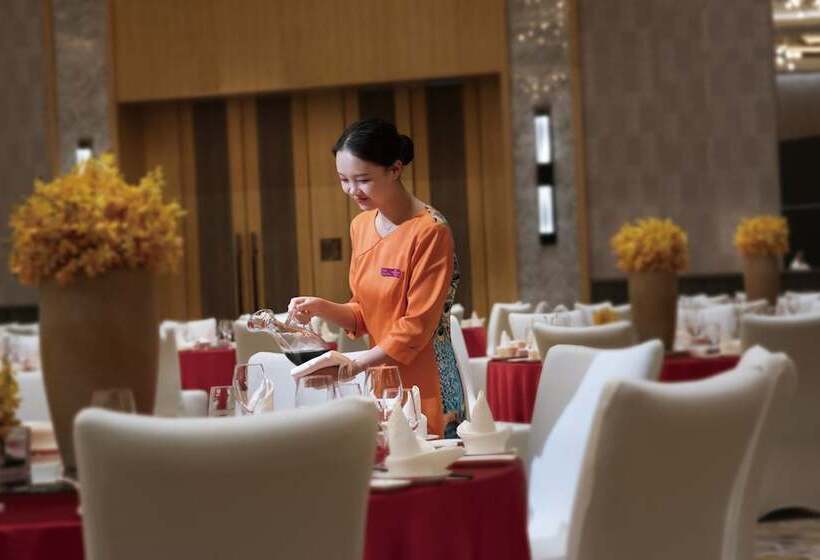 Отель Crowne Plaza   Kunming Ancient Dian Town, An Ihg