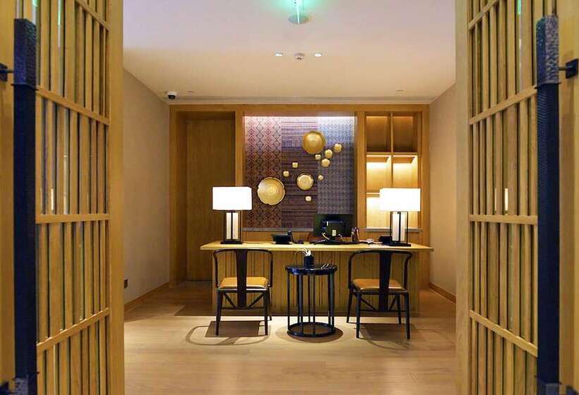 Отель Crowne Plaza   Kunming Ancient Dian Town, An Ihg