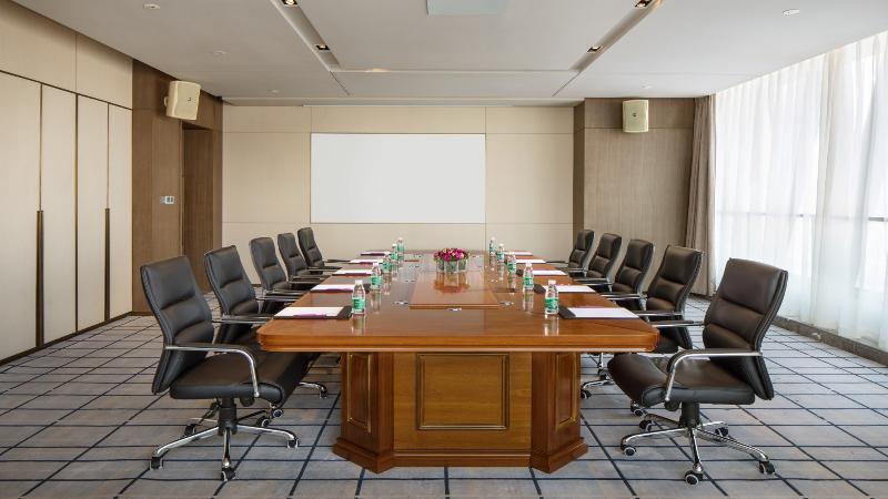 Отель Crowne Plaza Xiangxi, An Ihg