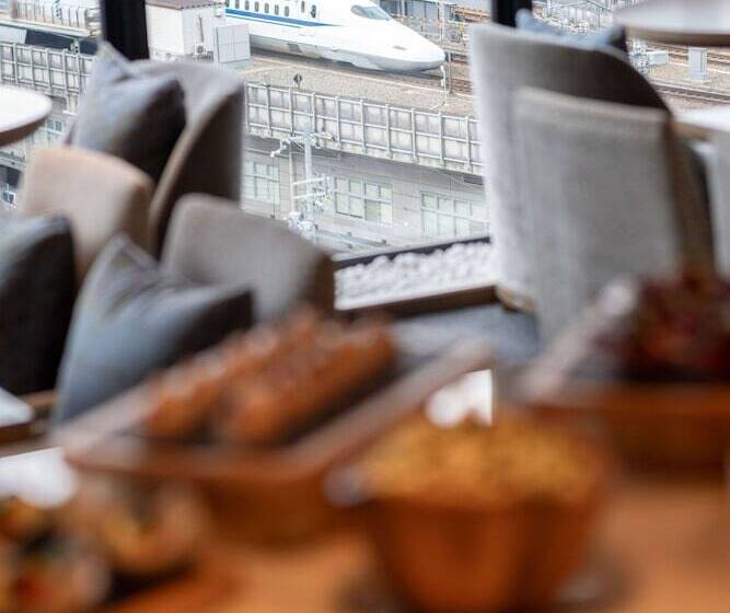 هتل Doubletree By Hilton Kyoto Station