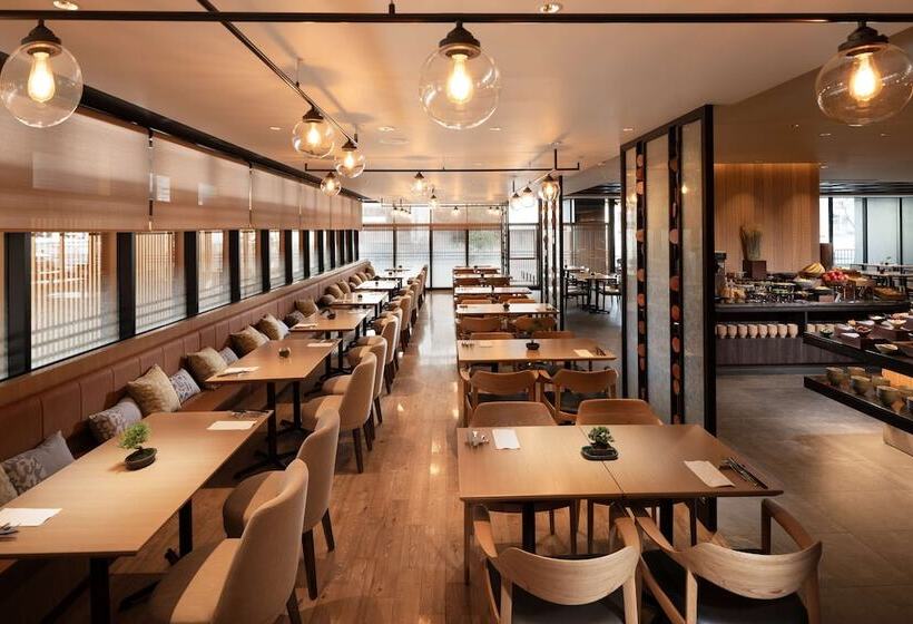 هتل Doubletree By Hilton Kyoto Station