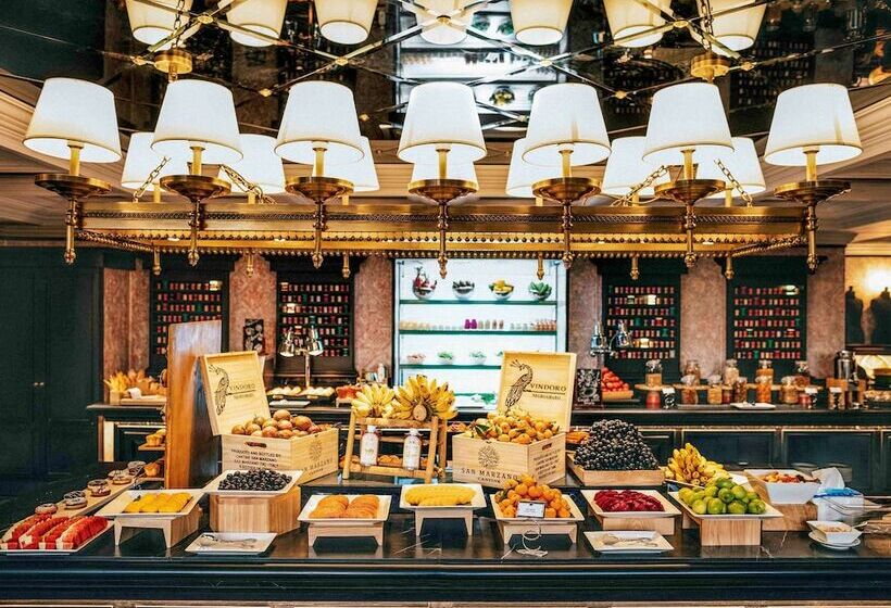 هتل De La Coupole Mgallery