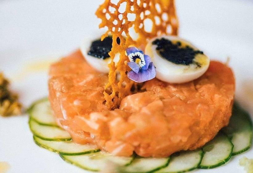 هتل De La Coupole Mgallery