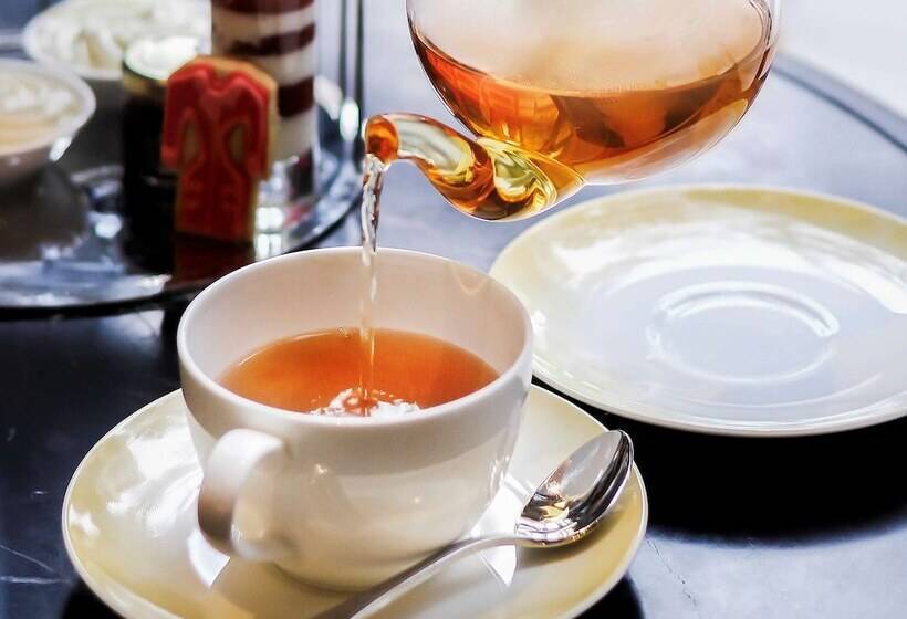 هتل De La Coupole Mgallery