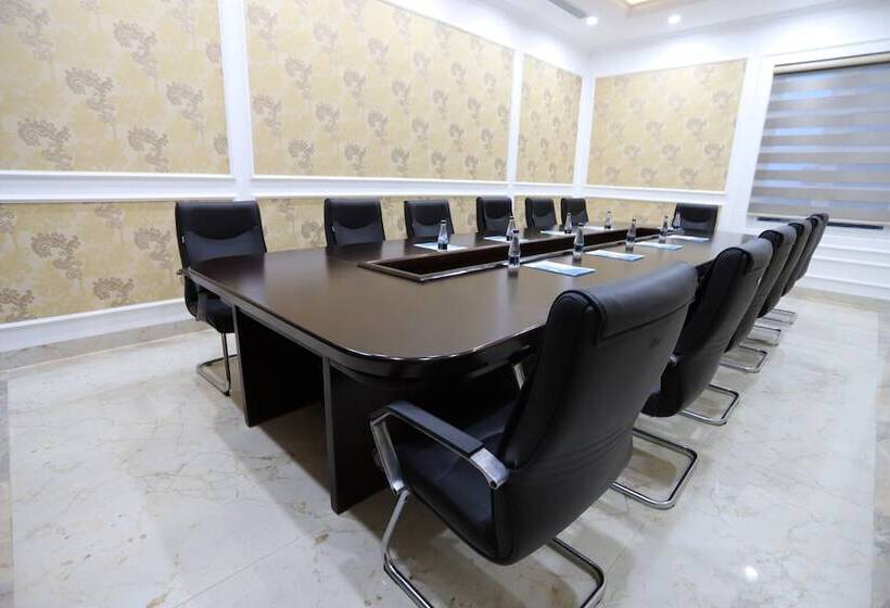 Eden Ocean View Hotel Da Nang