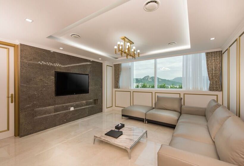 Ena Suite Hotel Namdaemun