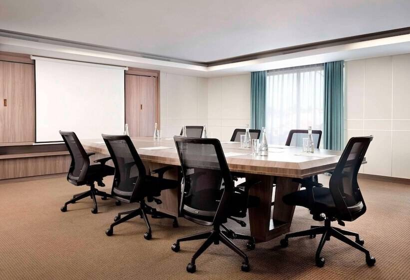 בית מלון כפרי Fairfield By Marriott Belitung