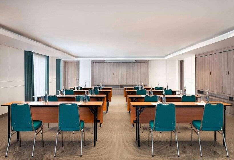 בית מלון כפרי Fairfield By Marriott Belitung