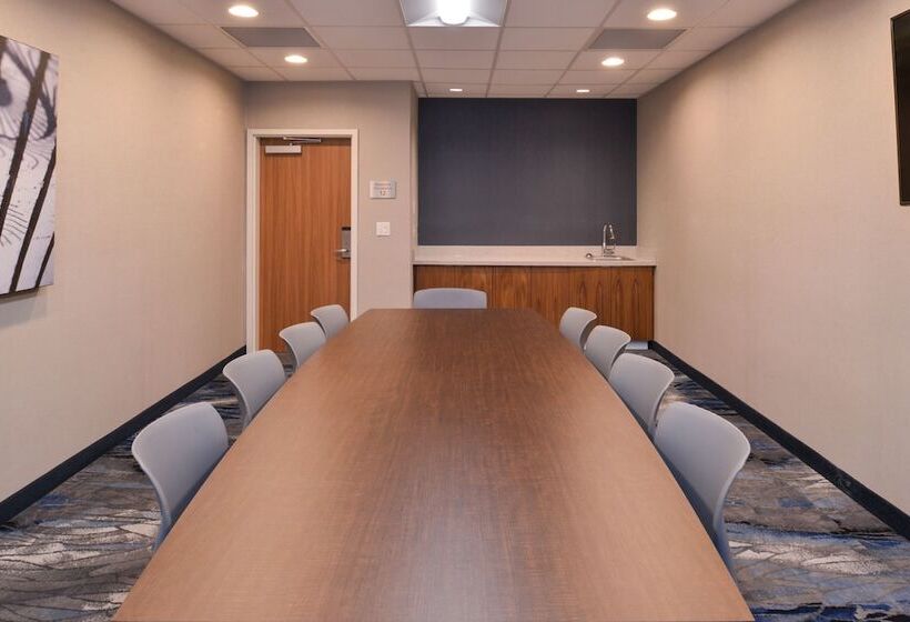 فندق Fairfield Inn & Suites By Marriott Columbus Grove City