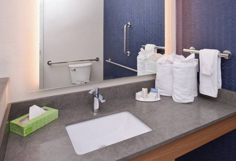 فندق Fairfield Inn & Suites By Marriott Columbus Grove City
