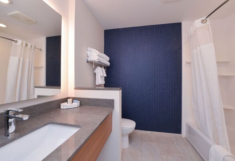 فندق Fairfield Inn & Suites By Marriott Columbus Grove City