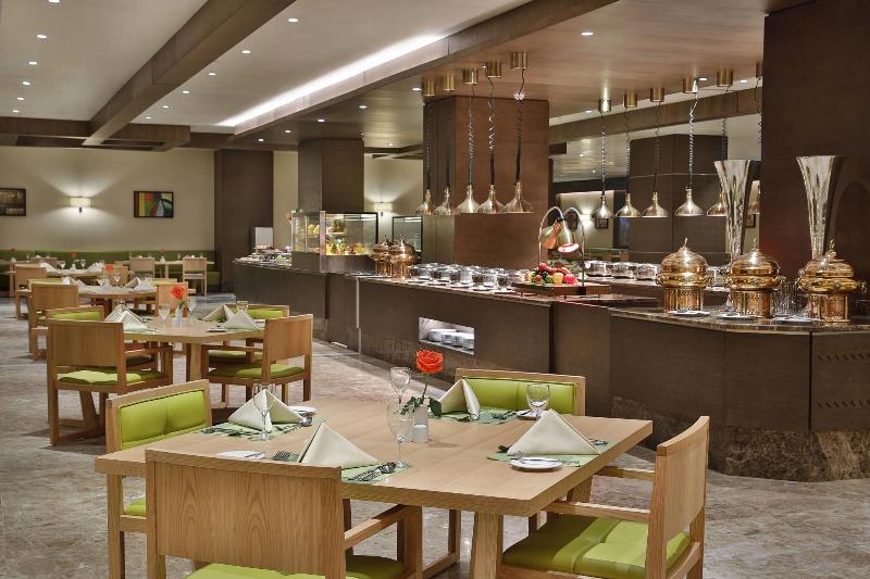 هتل Four Points By Sheraton Makkah Al Naseem