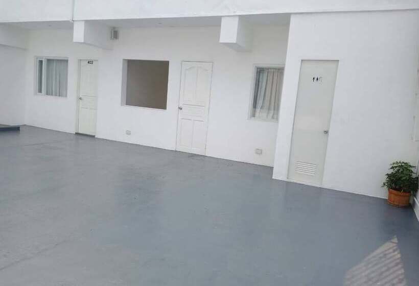 هتل Garv S Boutique