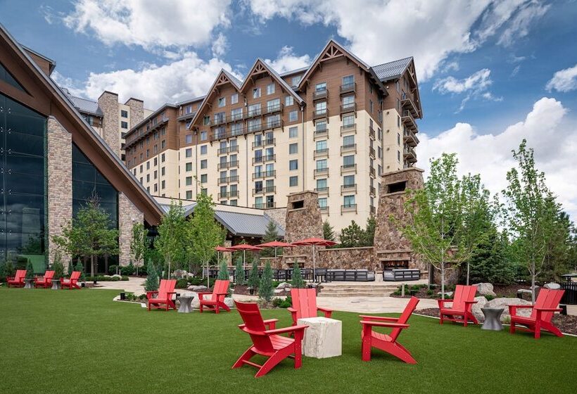 فندق Gaylord Rockies Resort & Convention Center