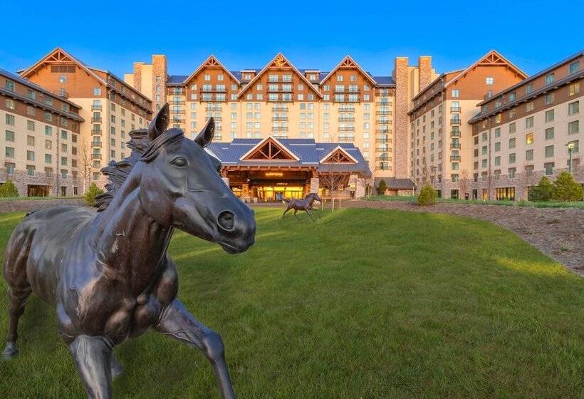 فندق Gaylord Rockies Resort & Convention Center