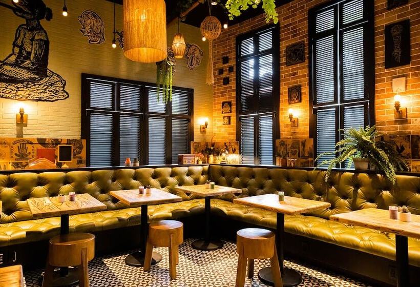 호텔 Generator Miami