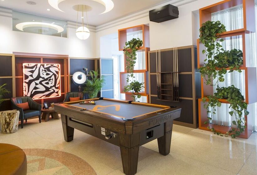 호텔 Generator Miami