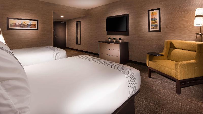 فندق Glō Best Western Kanata Ottawa West