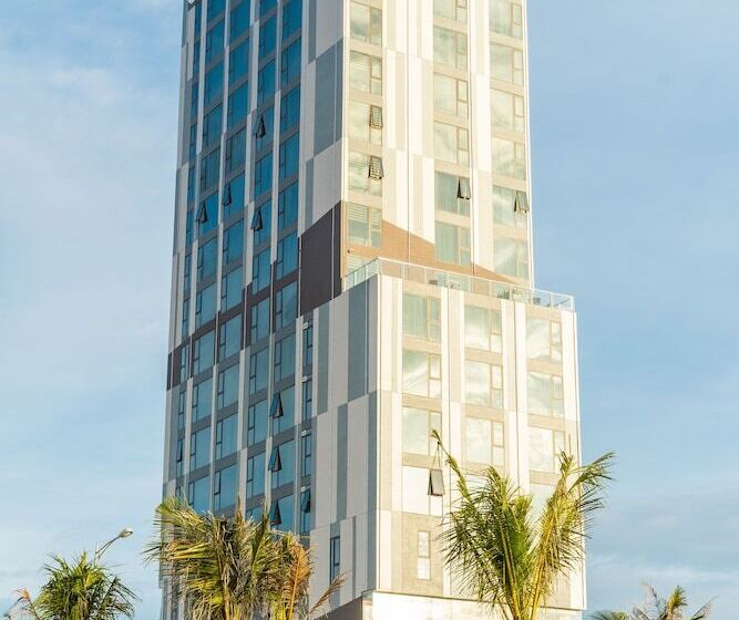 Grand Gold Beach Hotel & Spa