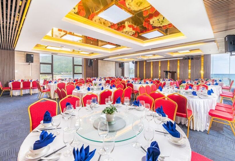 Grand Gold Beach Hotel & Spa