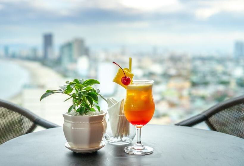 Grand Gold Beach Hotel & Spa