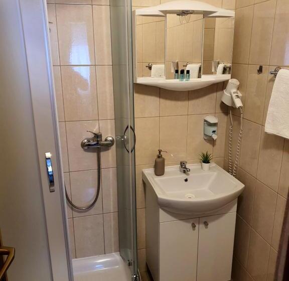 فندق Guesthouse Kovačević