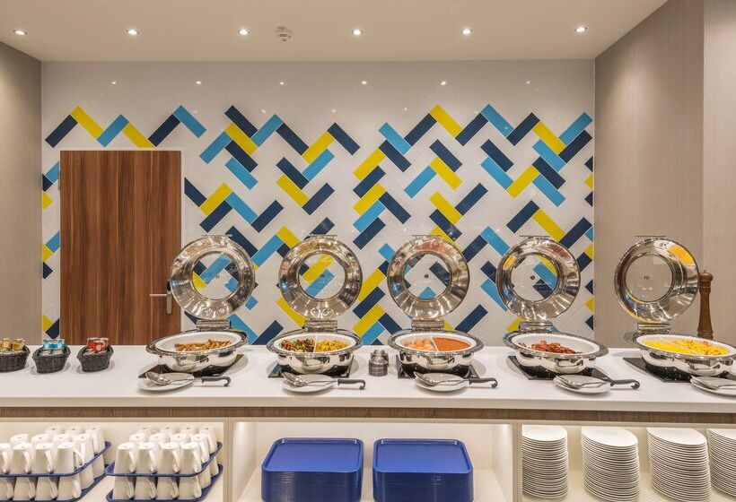 فندق Hampton By Hilton Munich City West