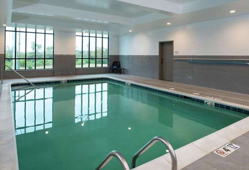 בית מלון כפרי Hilton Garden Inn Gallatin, Tn