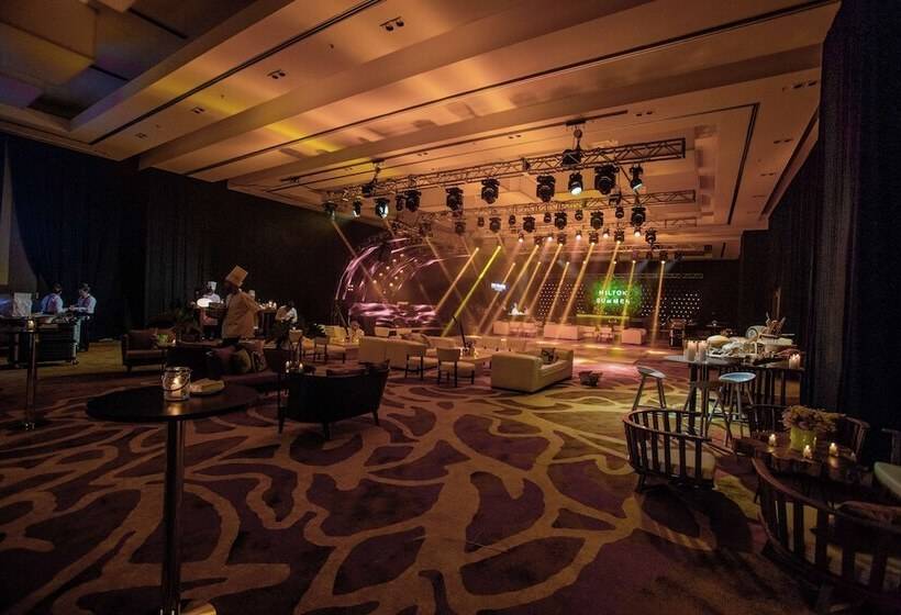 בית מלון כפרי Hilton Pilar