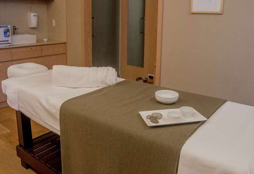 בית מלון כפרי Hilton Pilar